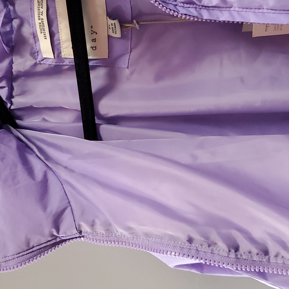 Puffer Jacket - Picture 5 of 6